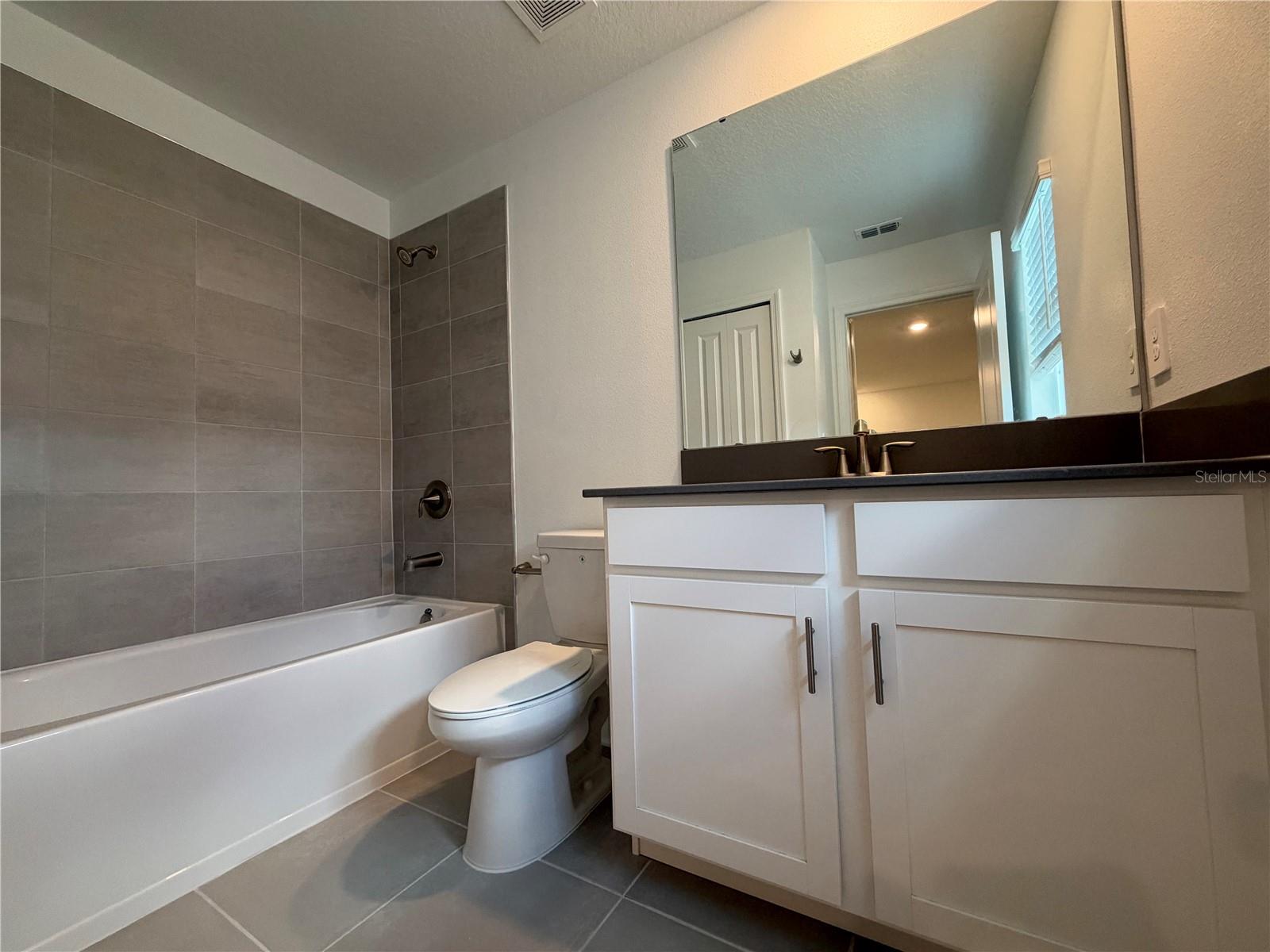 3110 Addison Blvd Property Photo 16