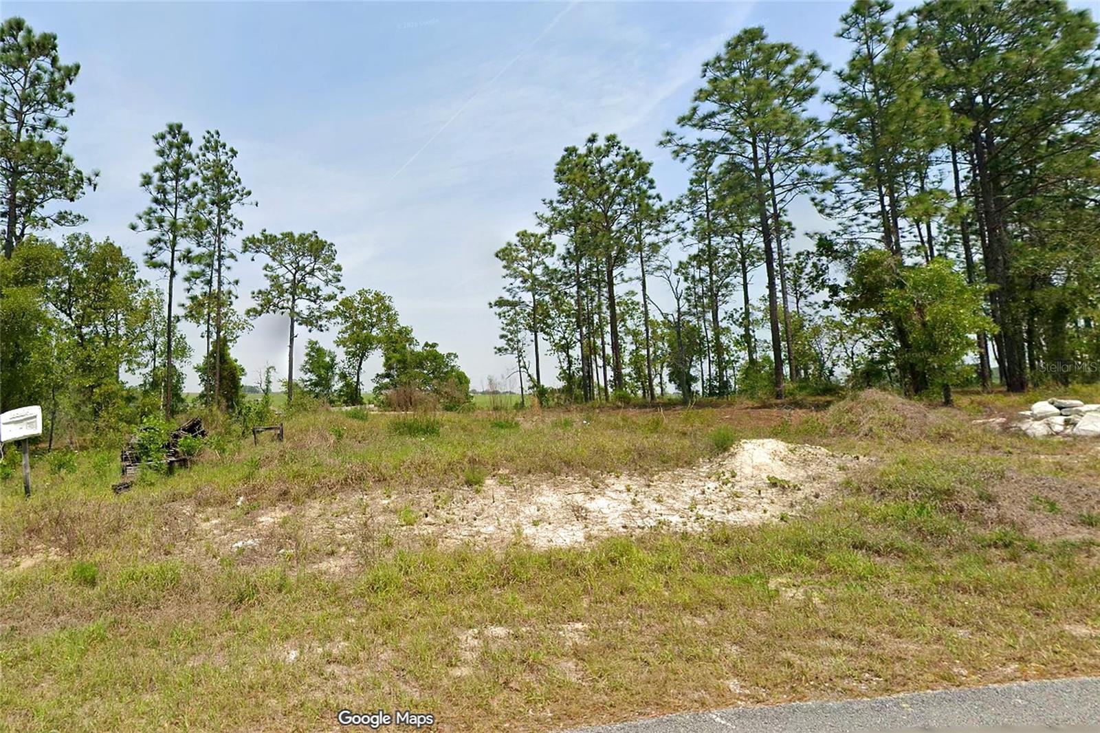 NW FALCON AVENUE Property Photo 1