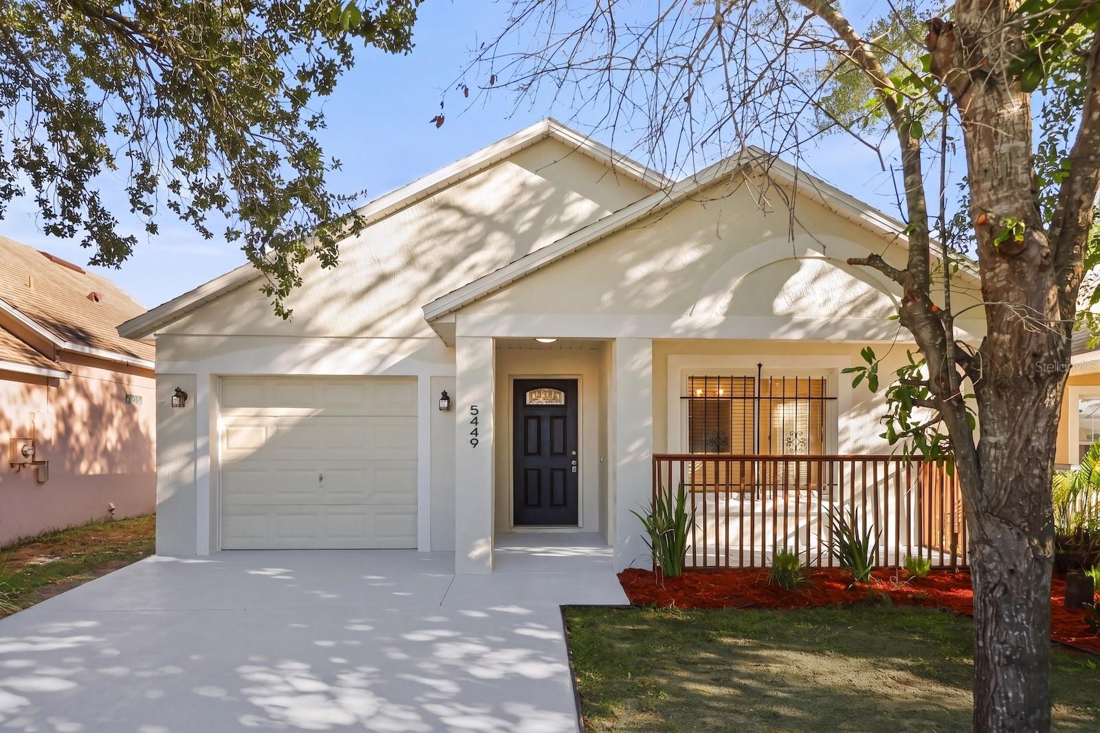 5449 WOOD CROSSING ST Property Photo 1