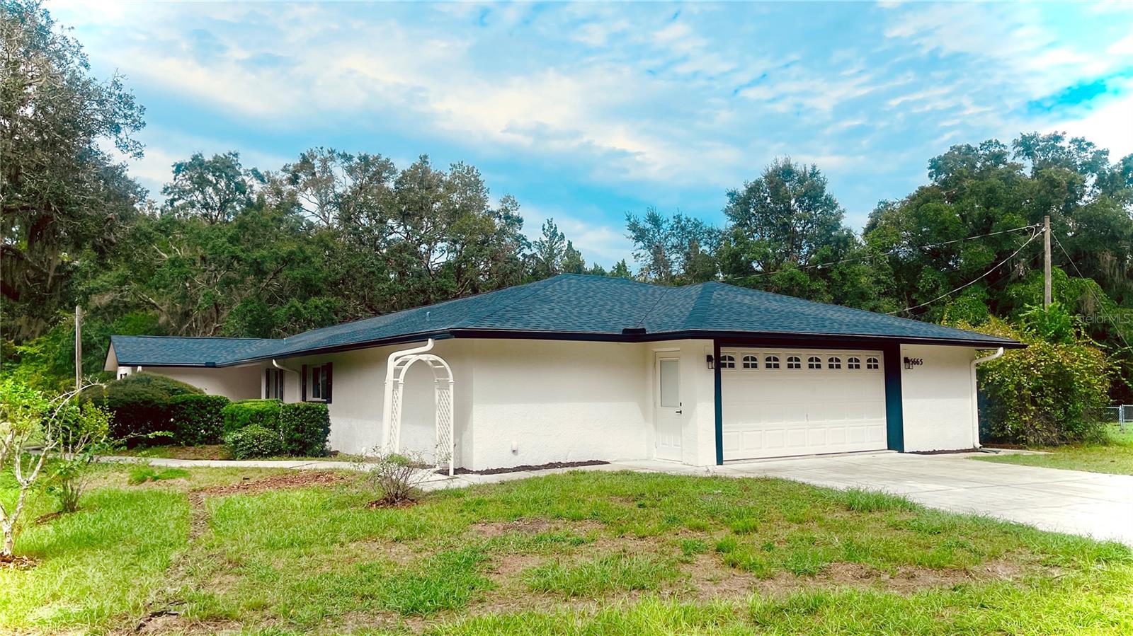 5665 E Shady Acres Dr Property Photo 1