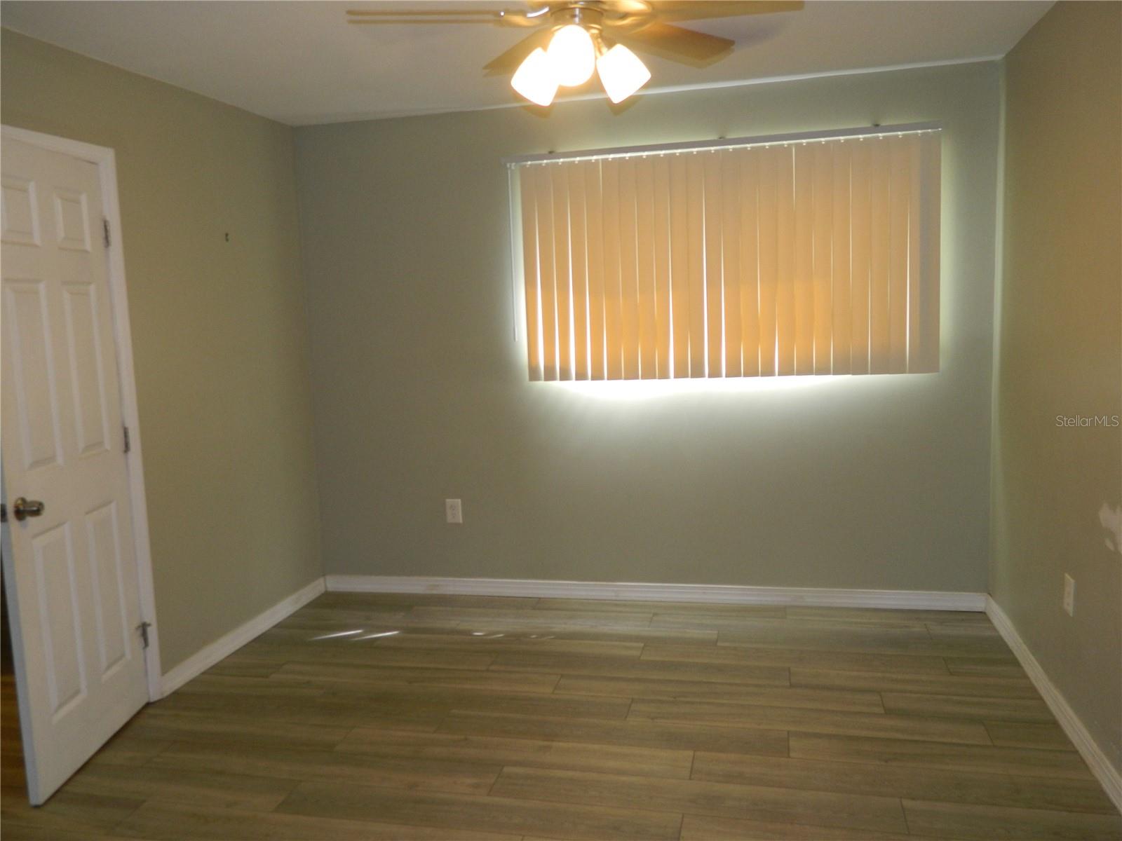 924 Lake Destiny Rd #a Property Photo 8