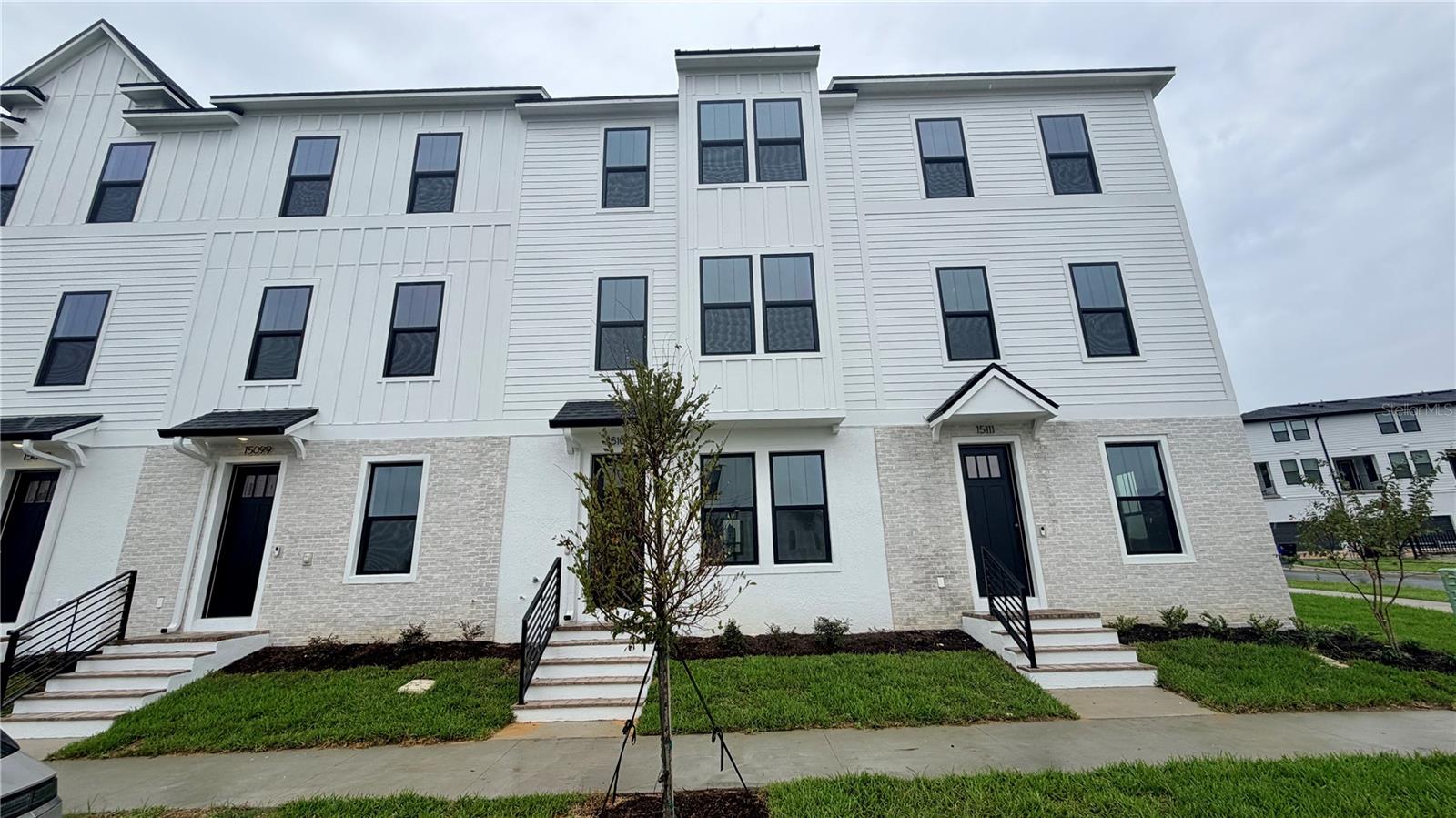 15105 GROVESIDE RD Property Photo 1