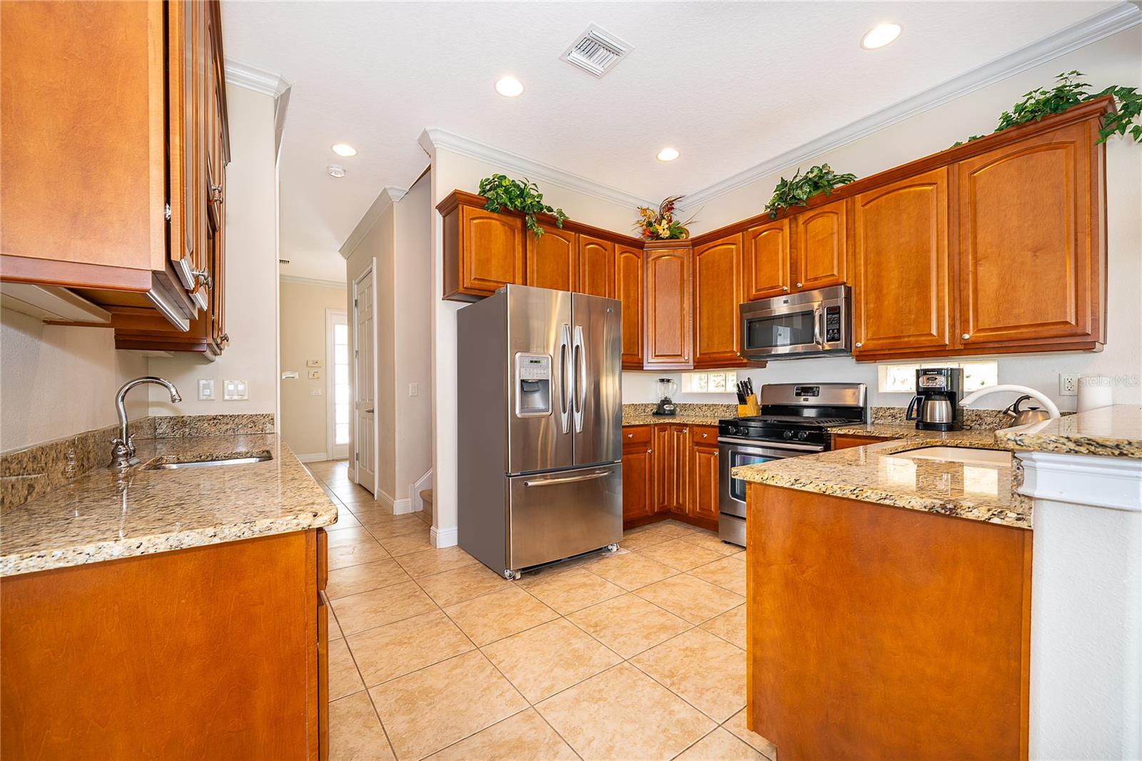 7513 Excitement Dr Property Photo 8