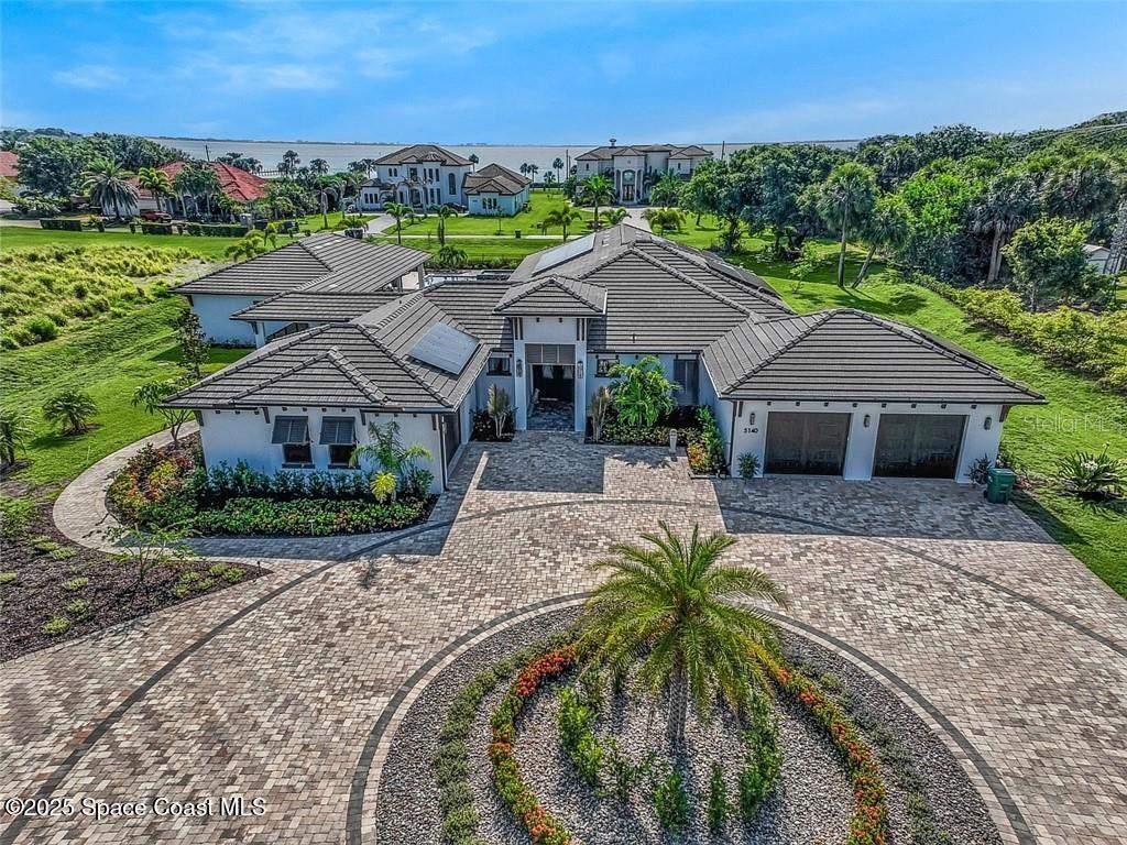 5140 Del Sol Dr Property Photo 1