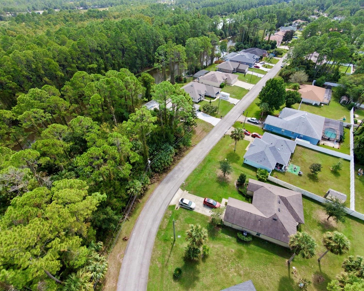 65 Port Royal Dr Property Photo 2