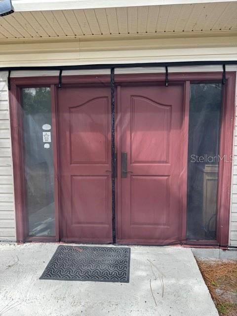 2810 61st St Property Photo 2
