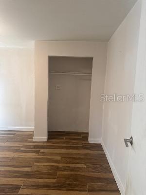 2810 61st St Property Photo 5