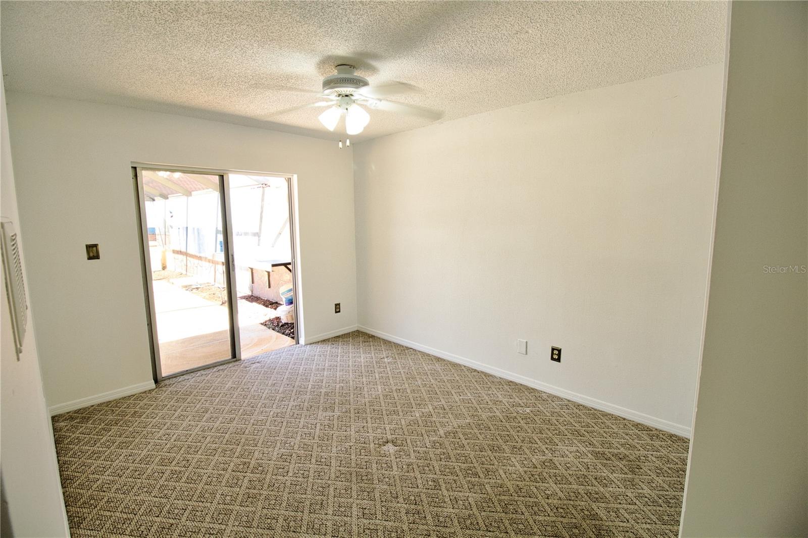 5029 Maui Cir Property Photo 28