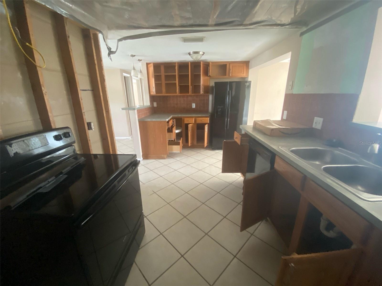 7600 Topay Ln Property Photo 2