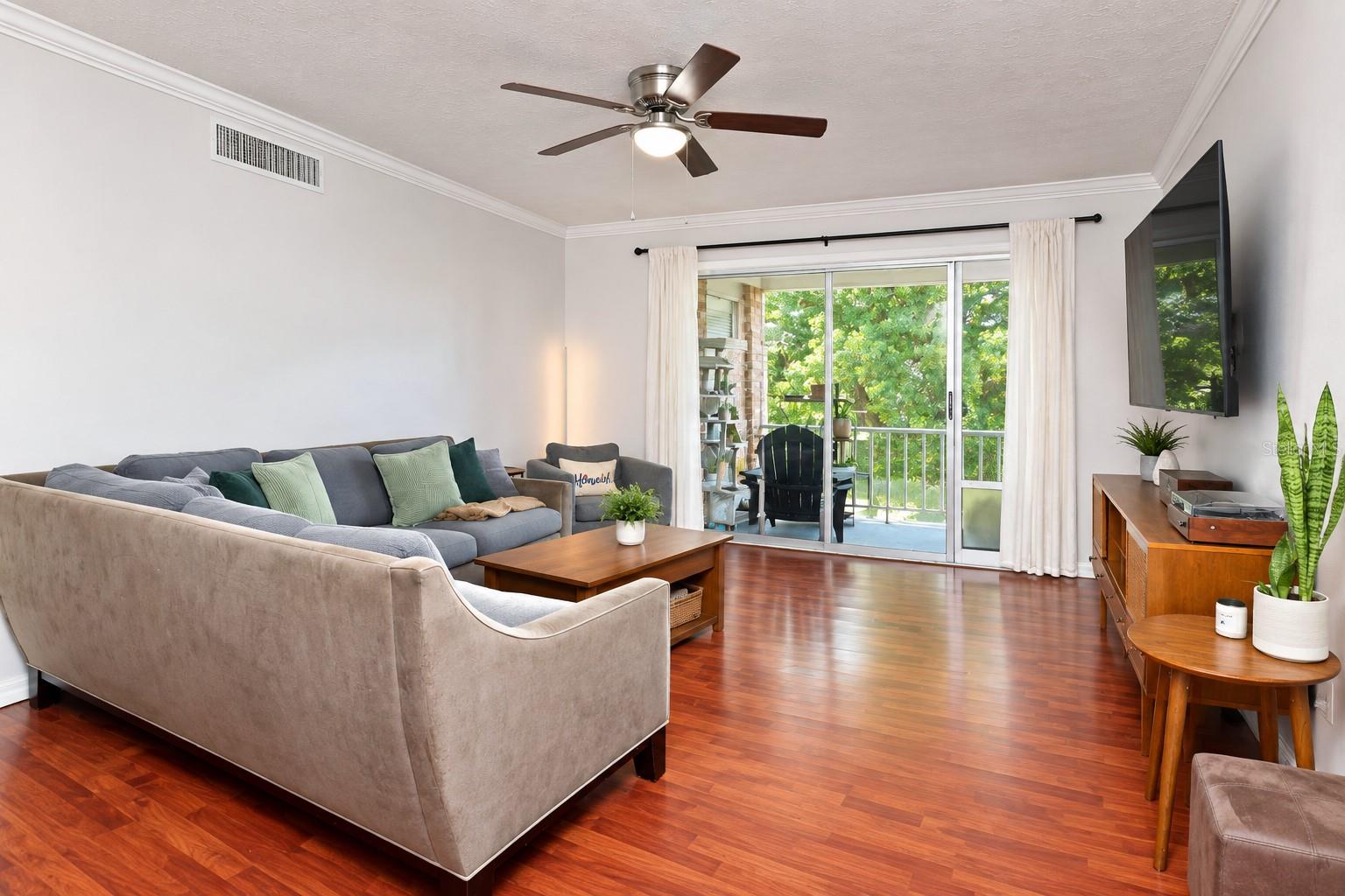4386 Lake Underhill Rd #20c7 Property Photo 3