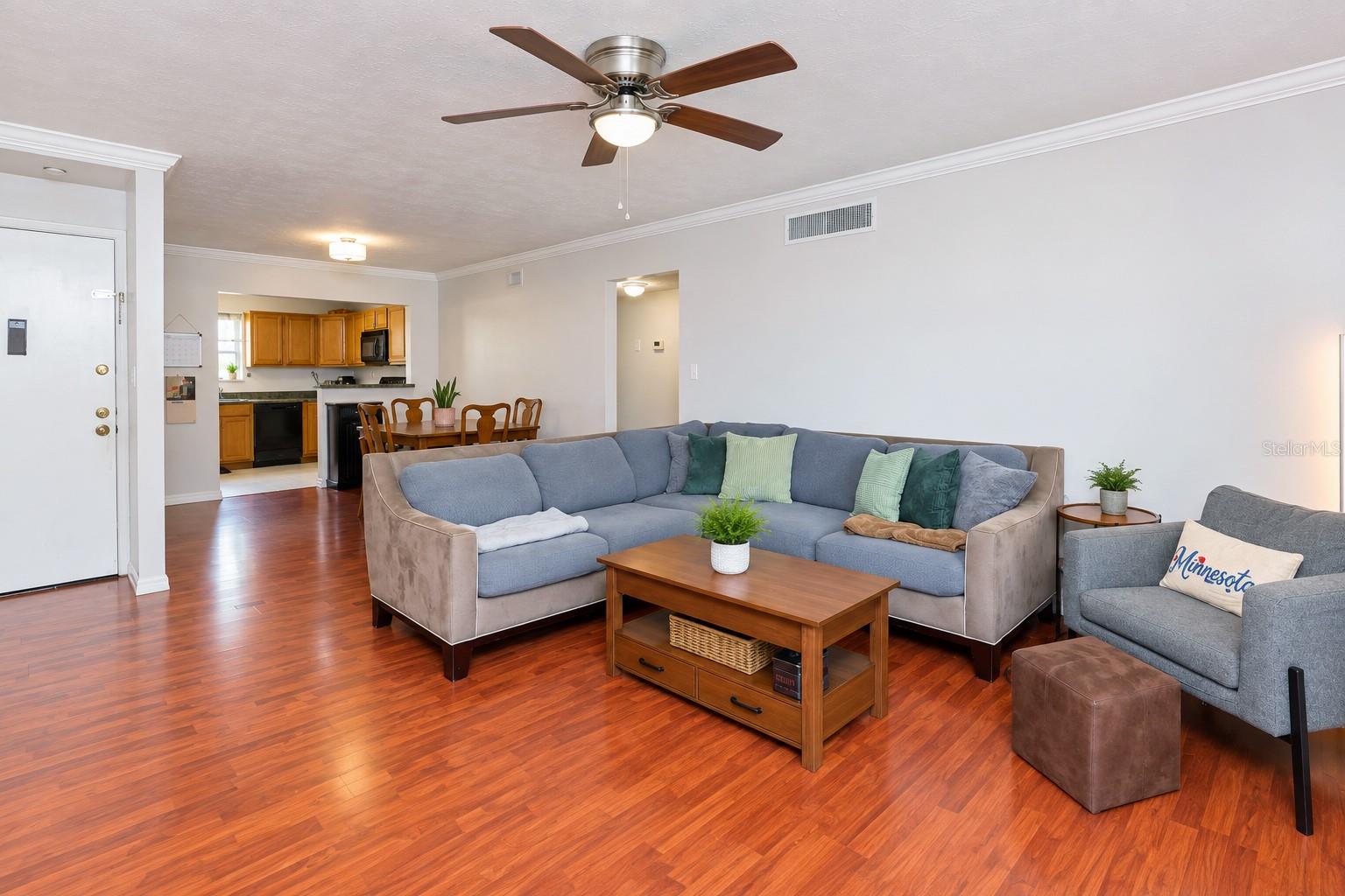 4386 Lake Underhill Rd #20c7 Property Photo 8