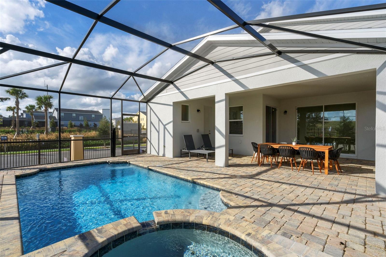 9148 Driftwood Path Property Photo 17