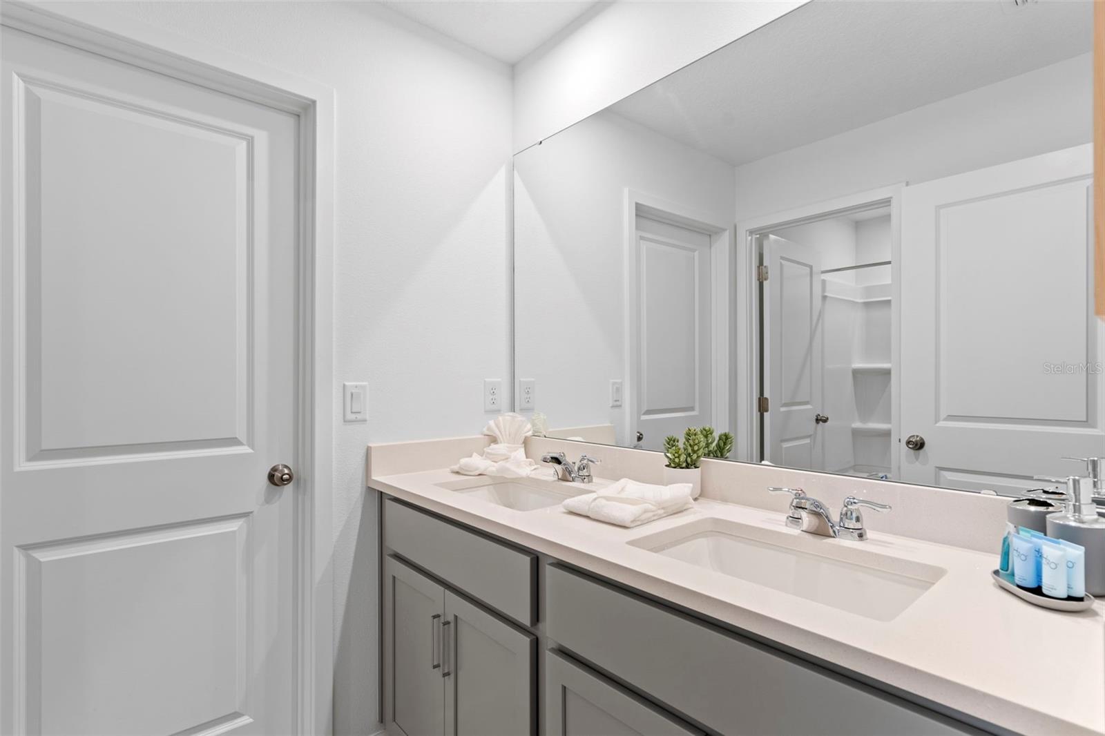 9148 Driftwood Path Property Photo 41