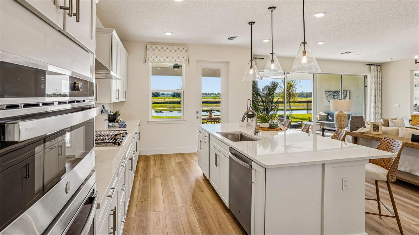 759 Junonia Blvd Property Photo 13
