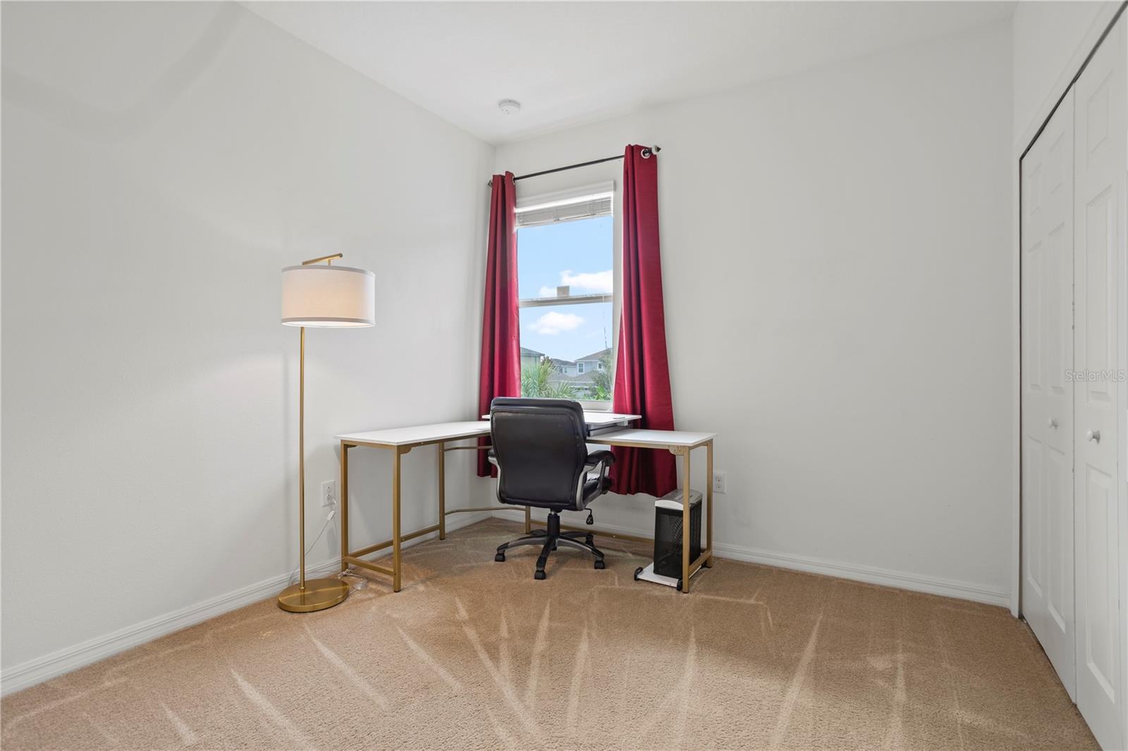 2431 Waxwing Way Property Photo 12