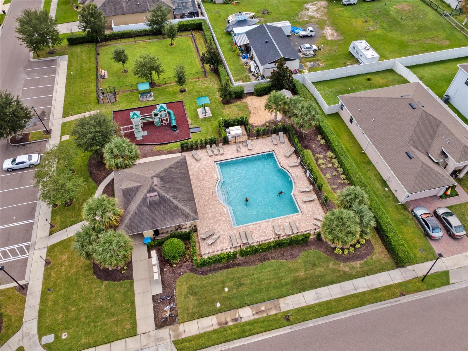 2431 Waxwing Way Property Photo 19