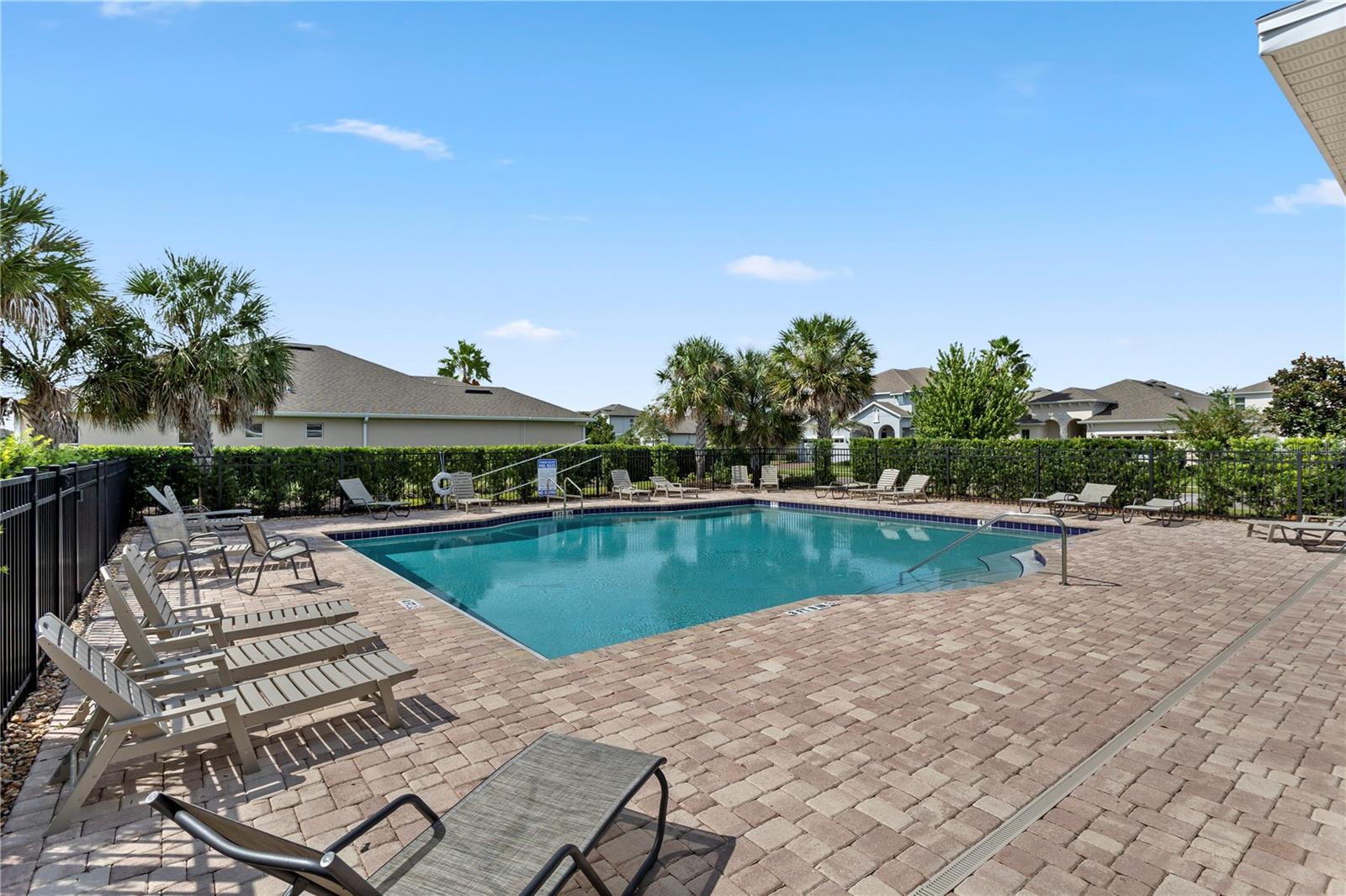 2431 Waxwing Way Property Photo 20