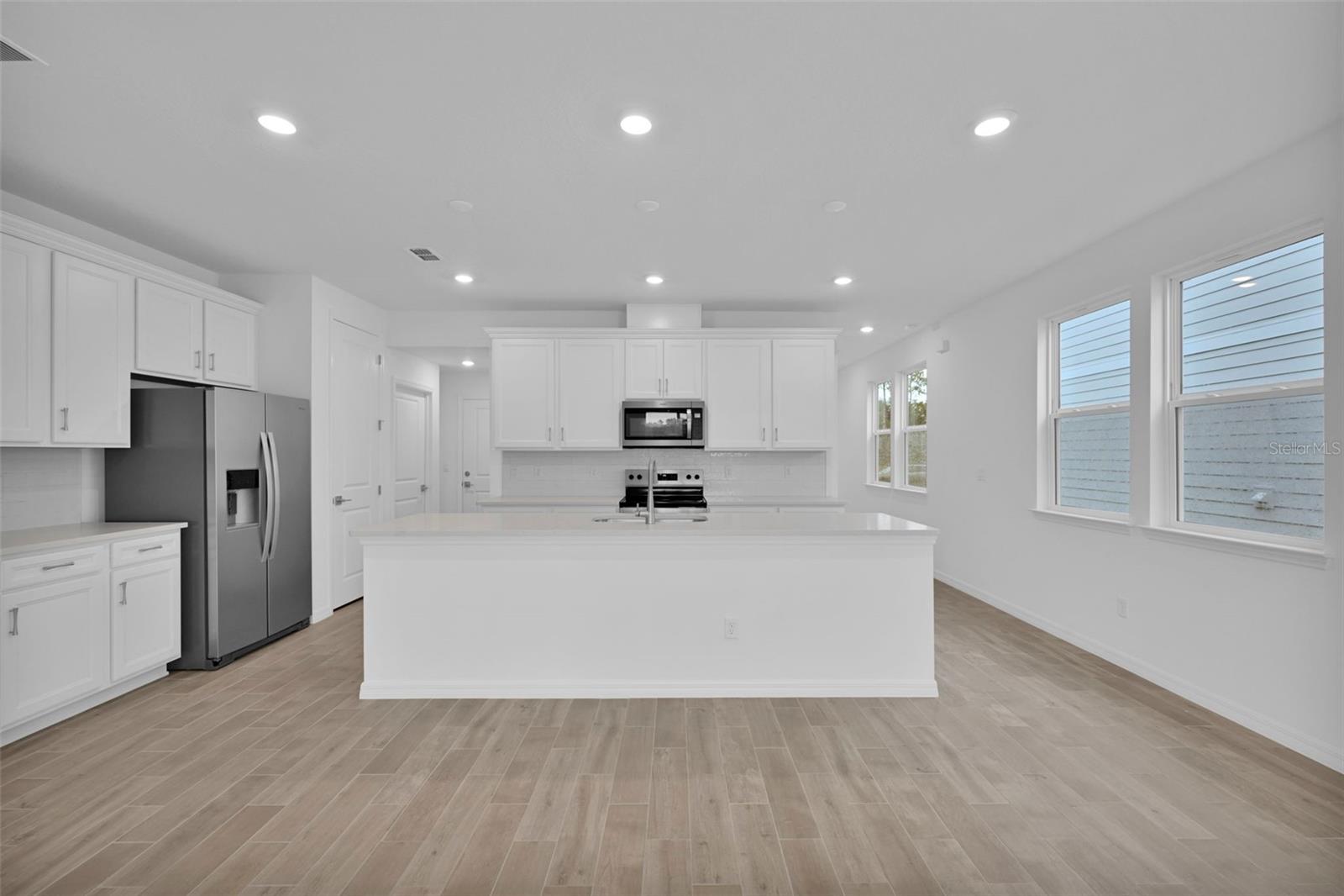 353 Fishtail Pl Property Photo 9