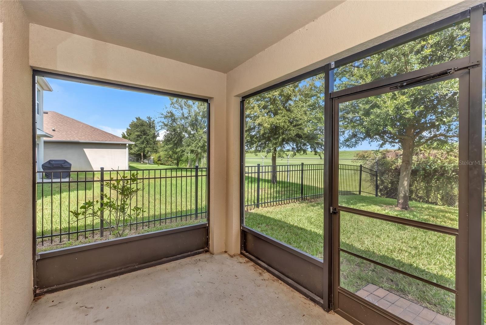 339 Lazio Cir Property Photo 20