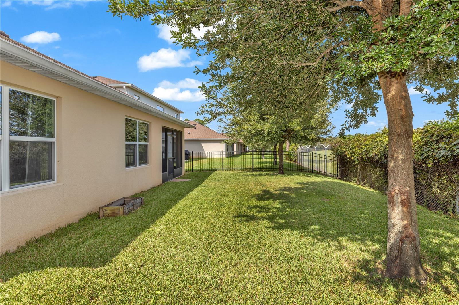 339 Lazio Cir Property Photo 21