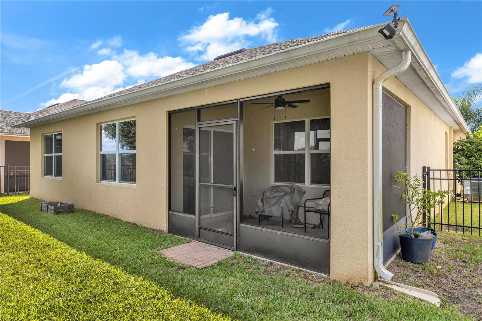 339 Lazio Cir Property Photo 23