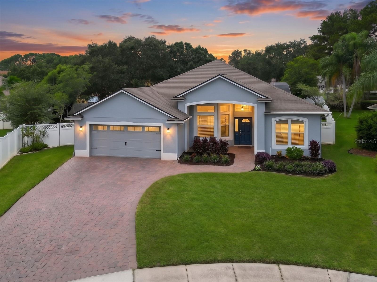 844 Golden Pond Ct Property Photo 1