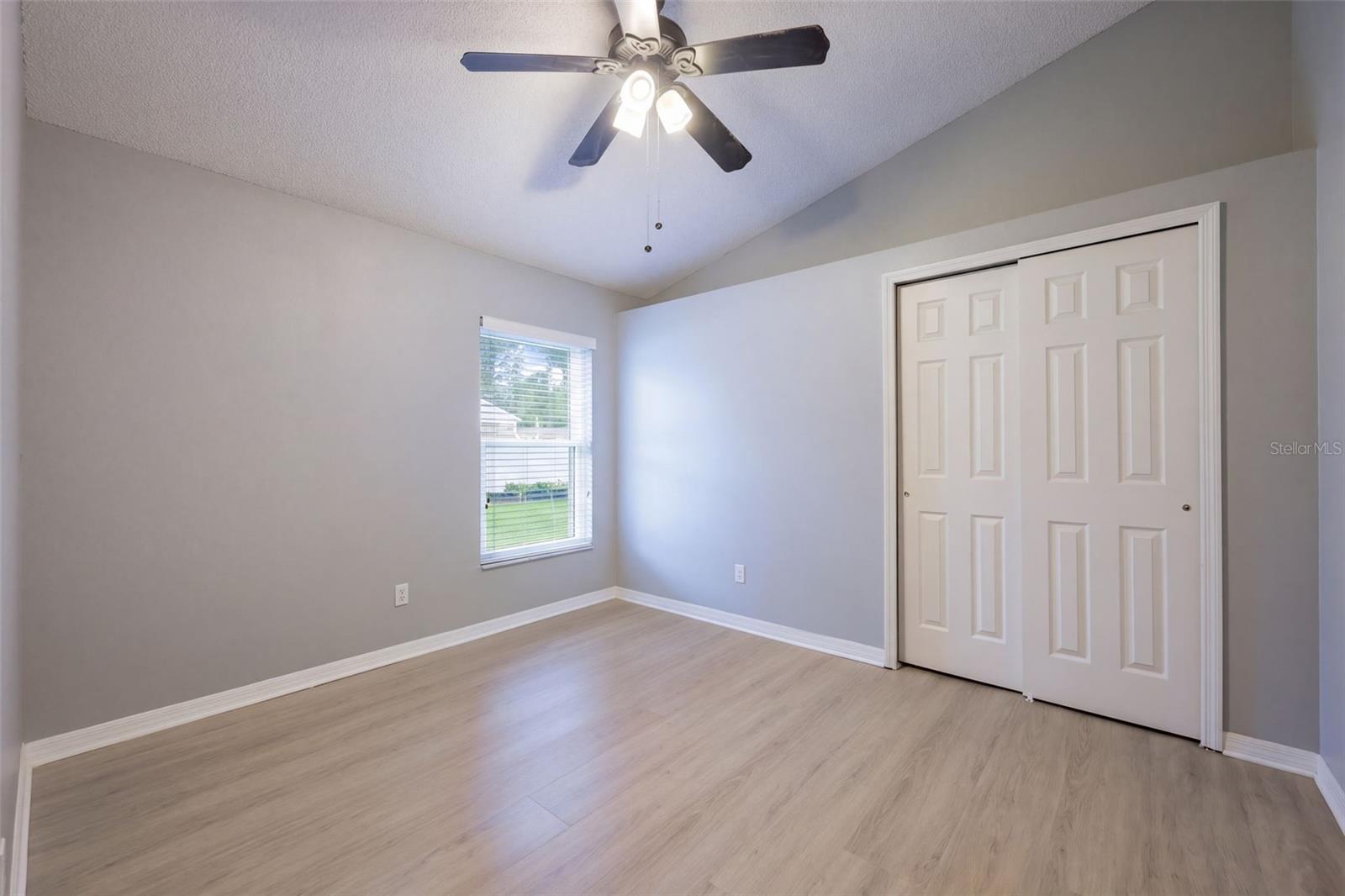 844 Golden Pond Ct Property Photo 21
