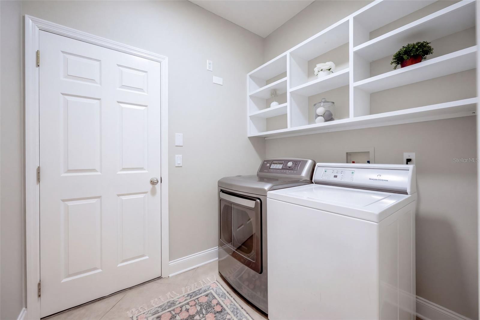 844 Golden Pond Ct Property Photo 31