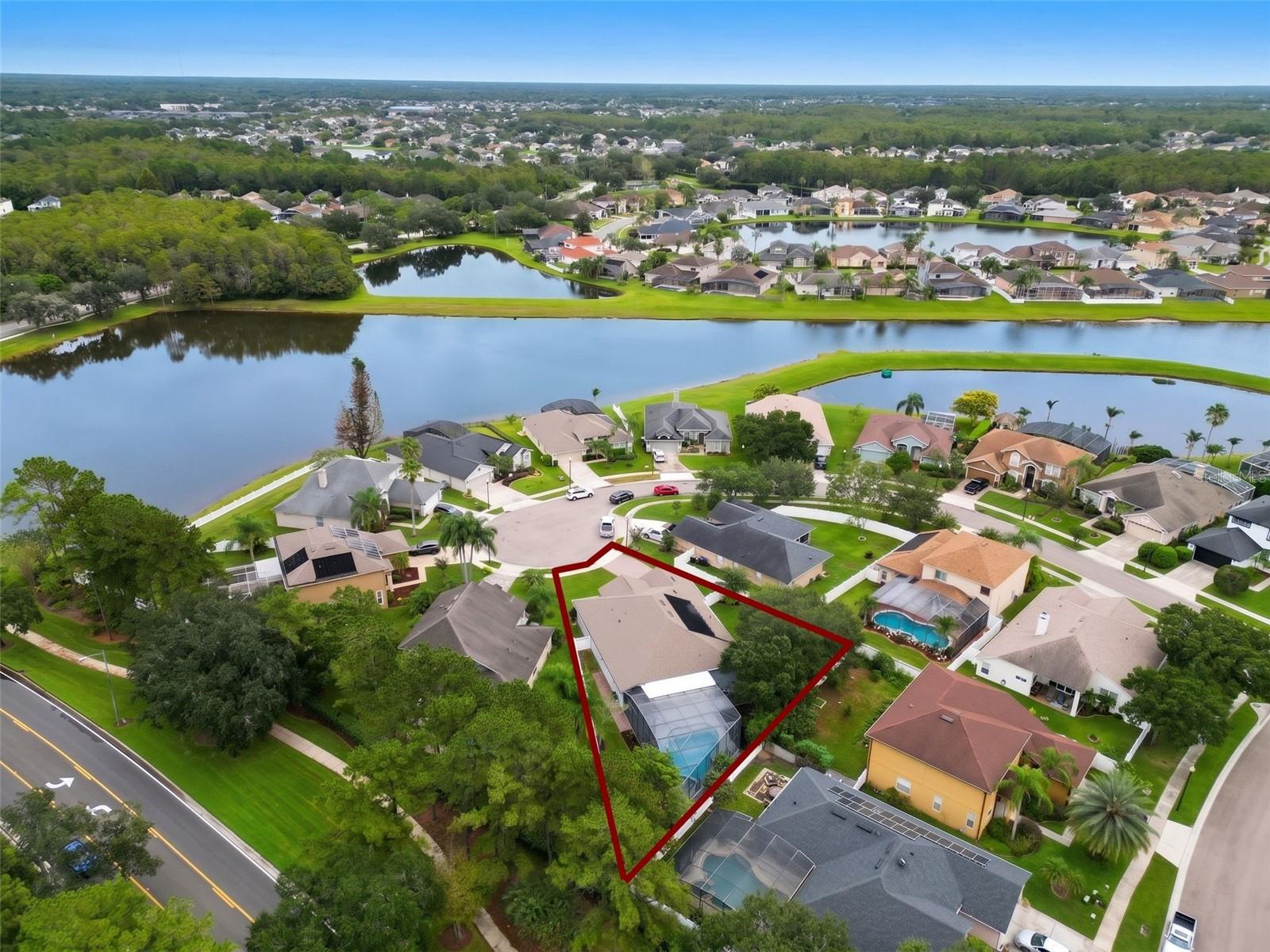 844 Golden Pond Ct Property Photo 41