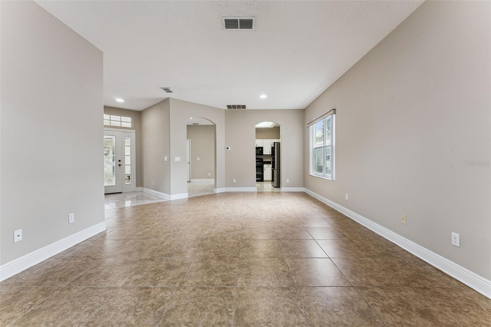 4242 Newland St Property Photo 6