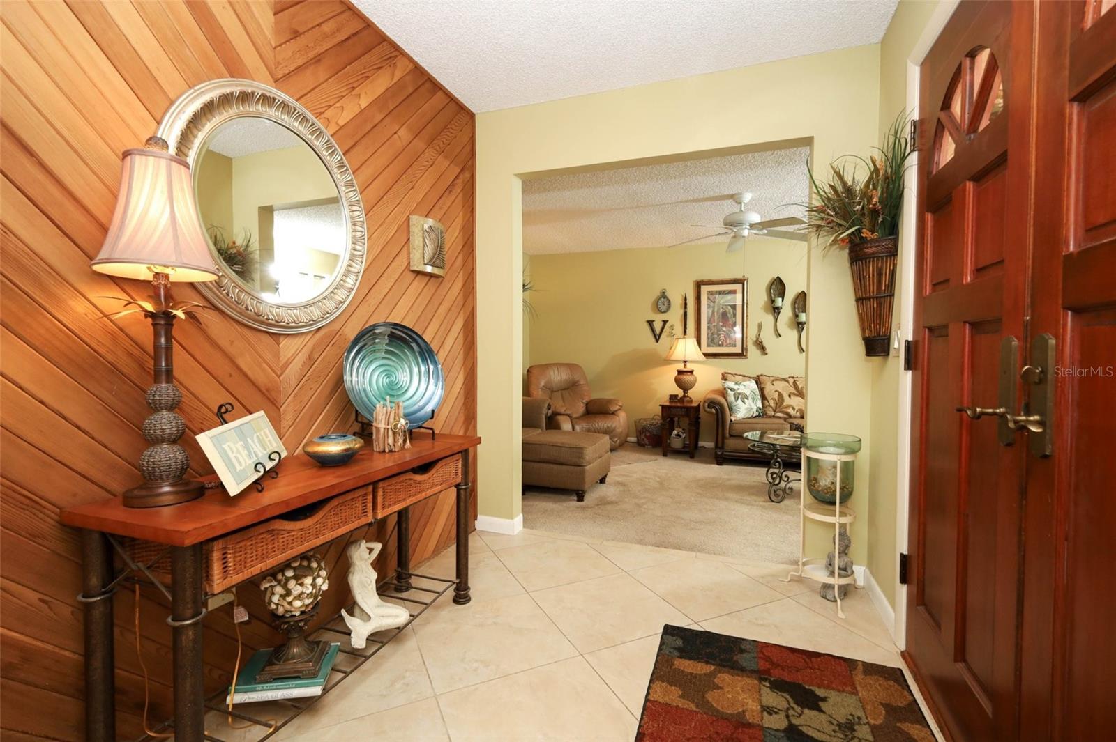 106 Poplar Pl Property Photo 10