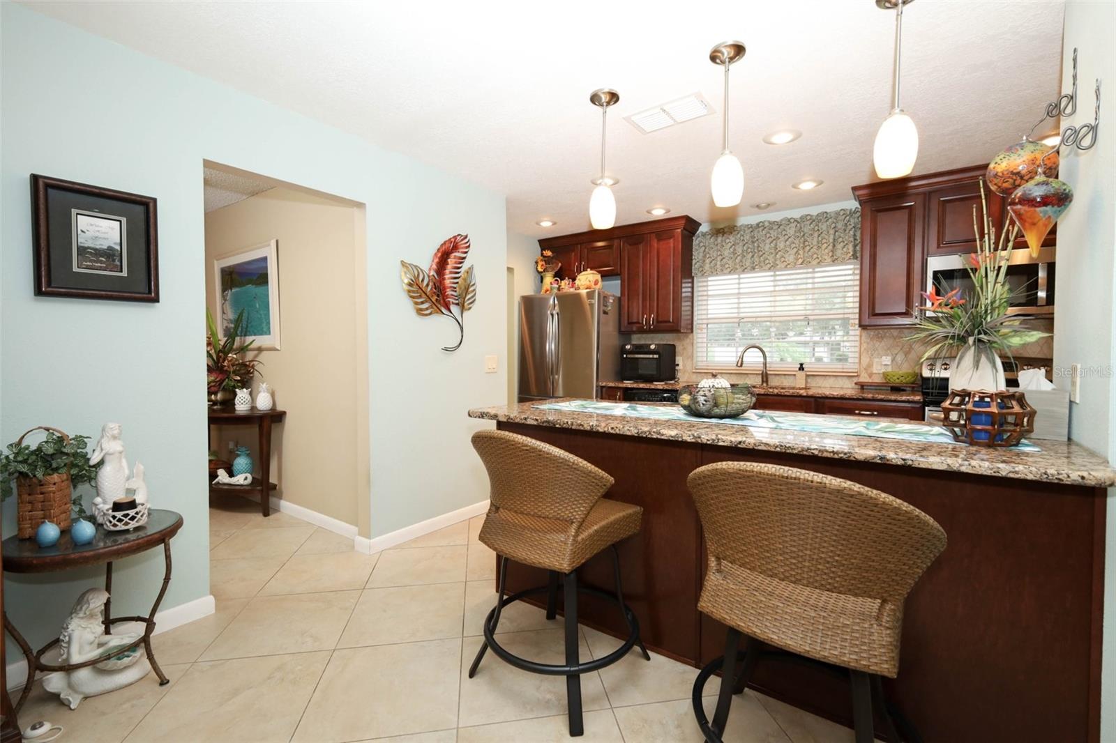 106 Poplar Pl Property Photo 14