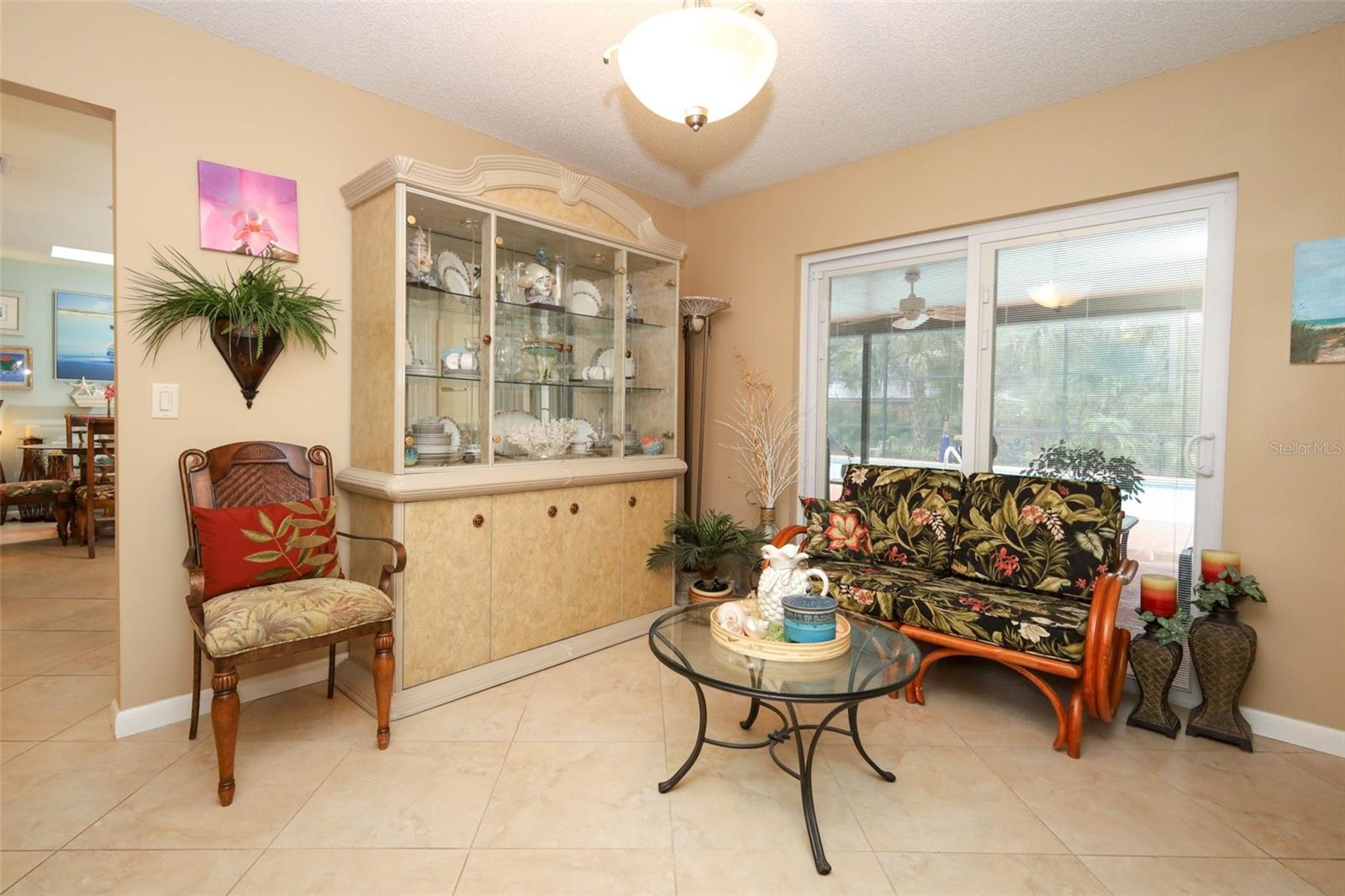 106 Poplar Pl Property Photo 23