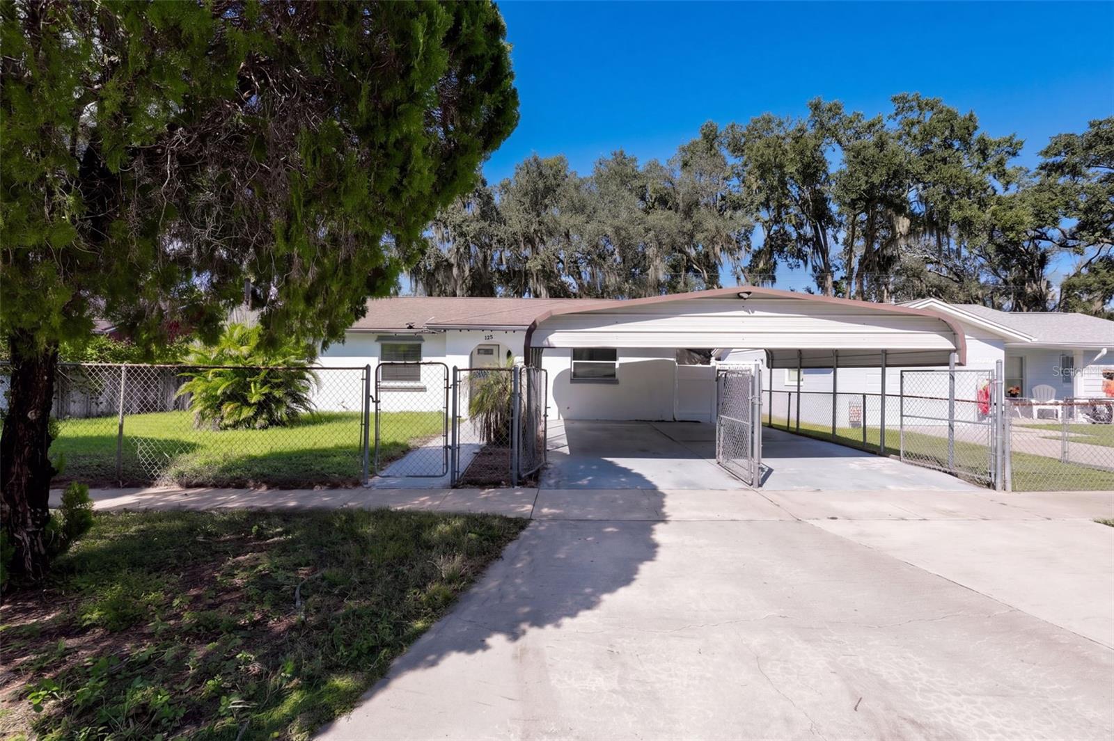 8205 Esperanza St Property Photo 3