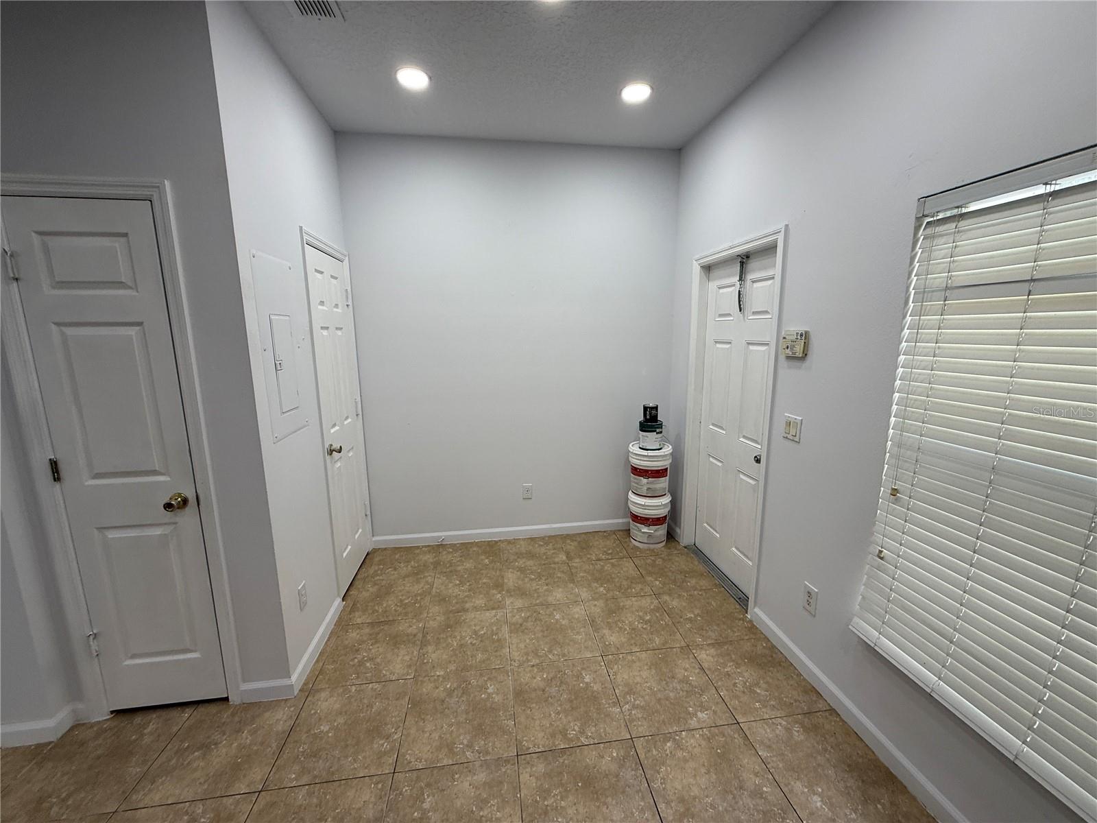 16711 Cedar Crest Dr Property Photo 11