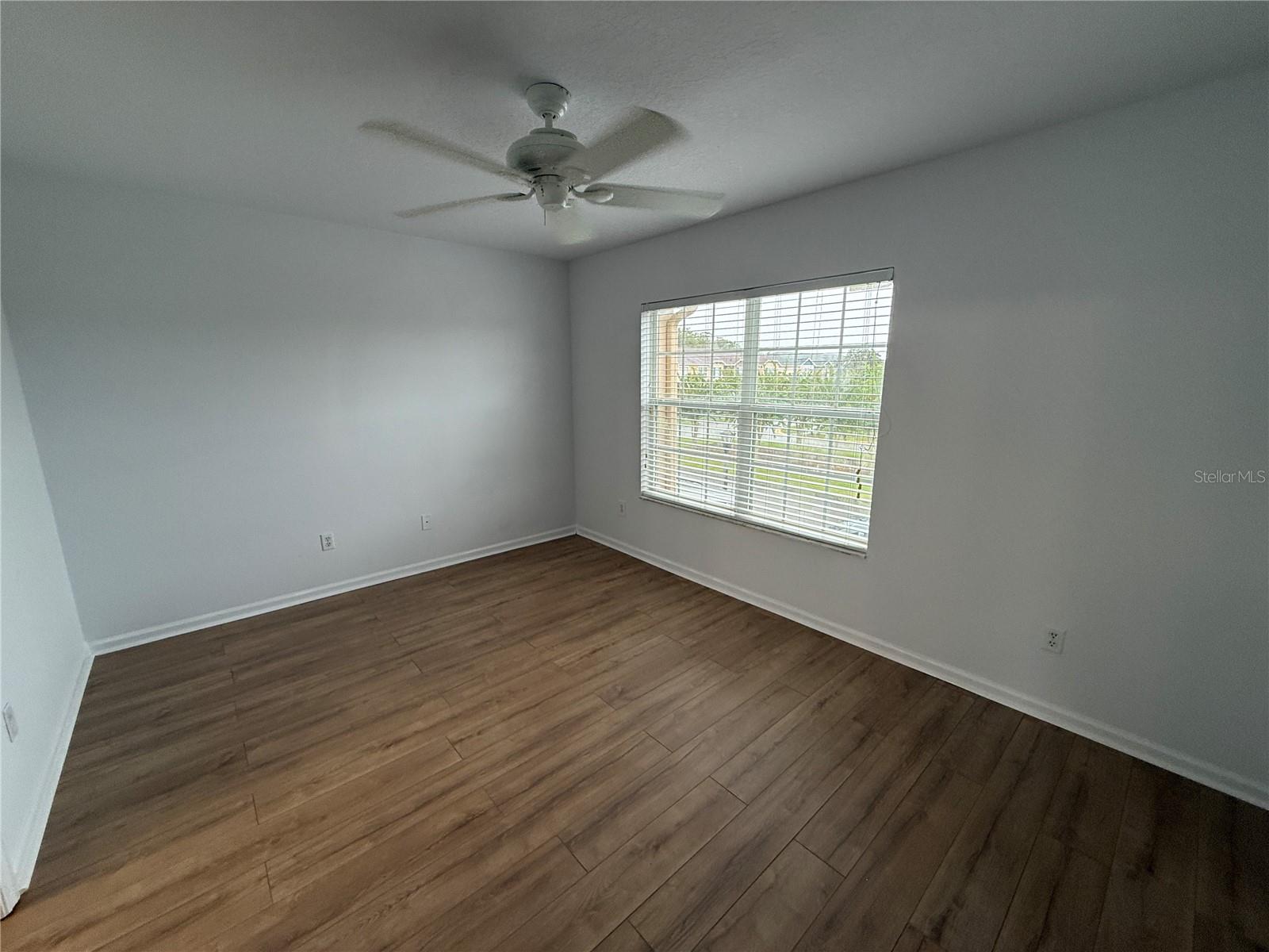 16711 Cedar Crest Dr Property Photo 24