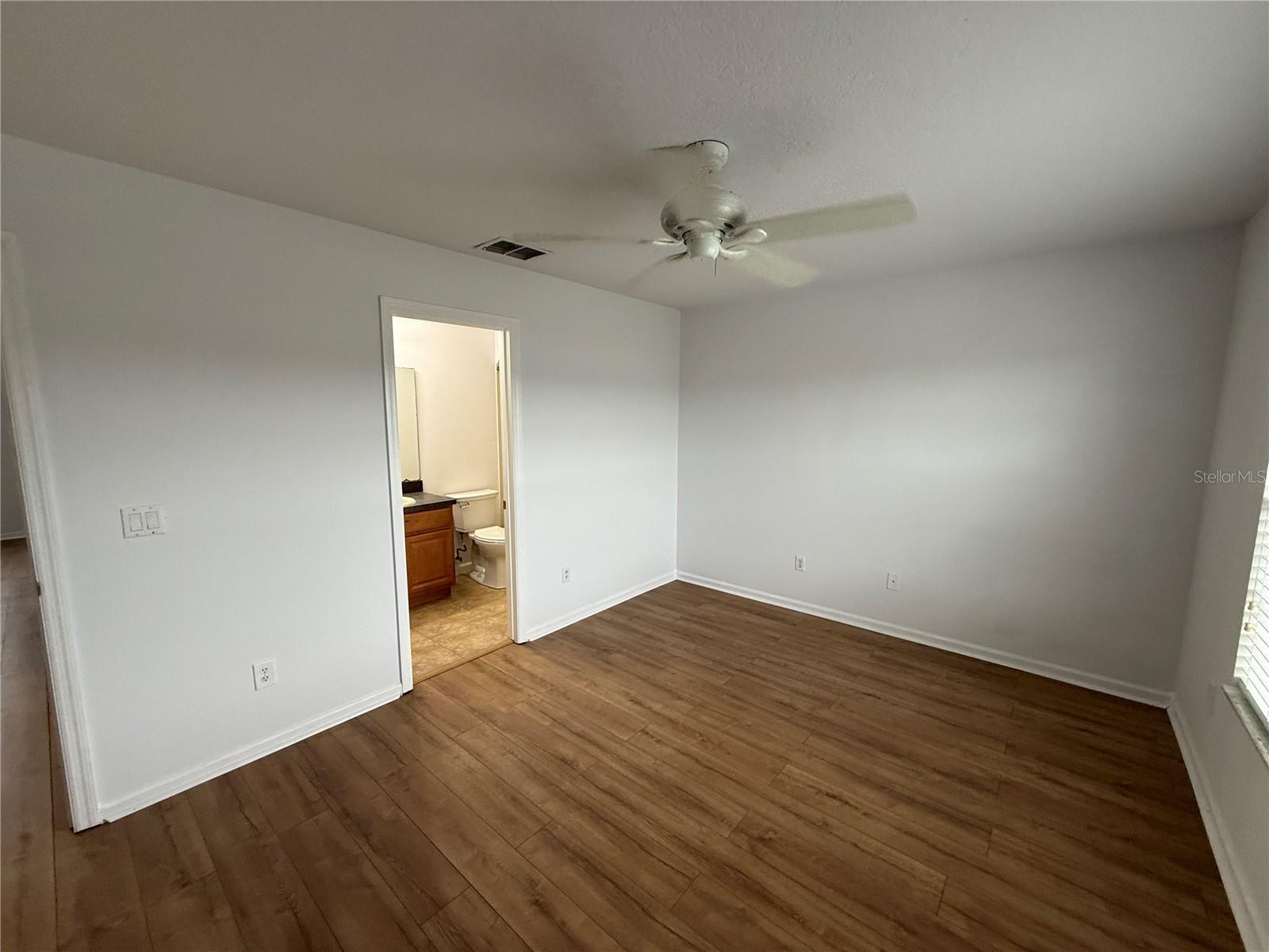 16711 Cedar Crest Dr Property Photo 26