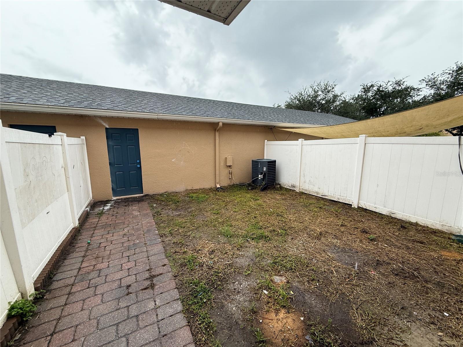 16711 Cedar Crest Dr Property Photo 28