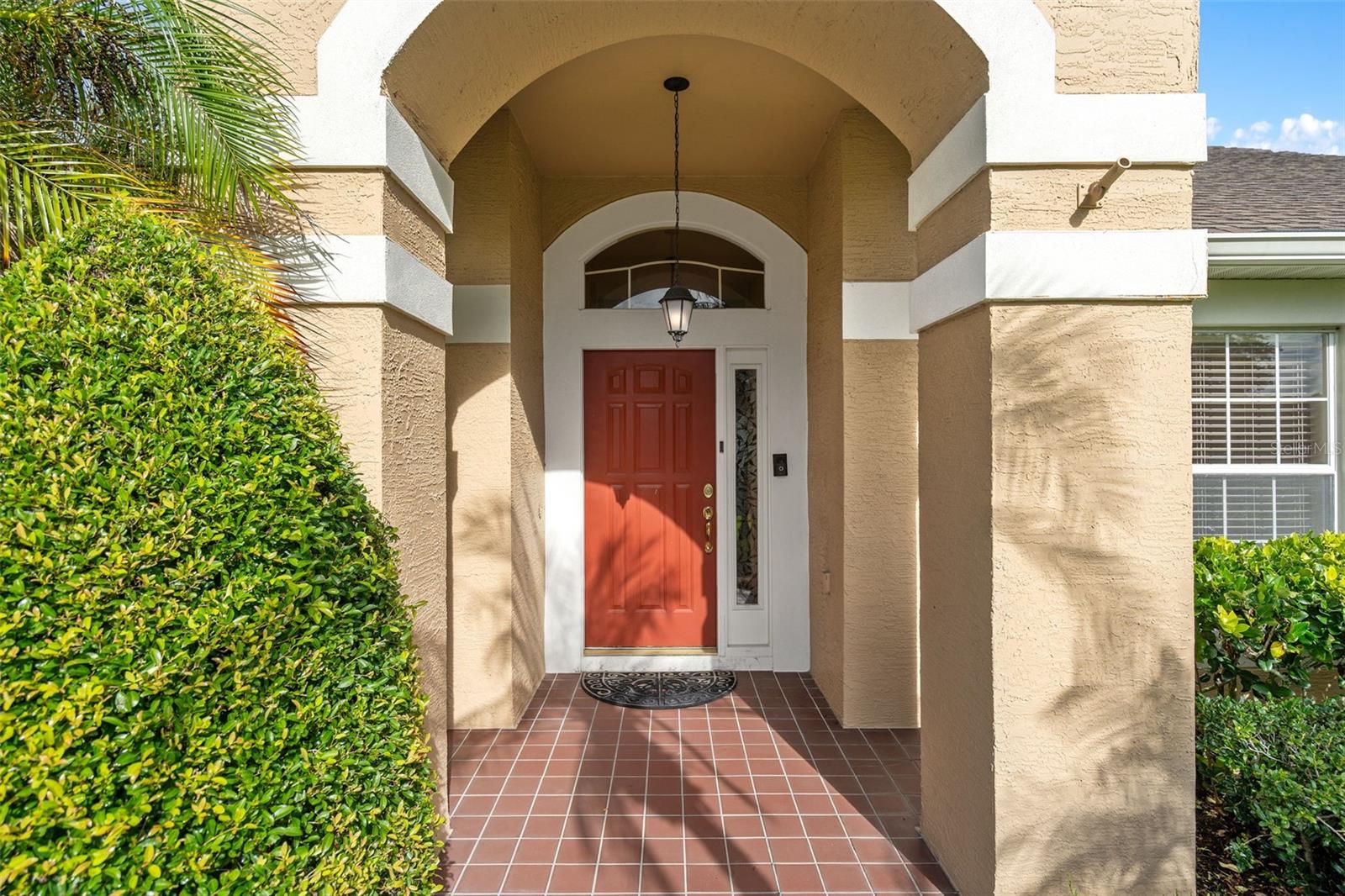 13715 Bluewater Cir Property Photo 4