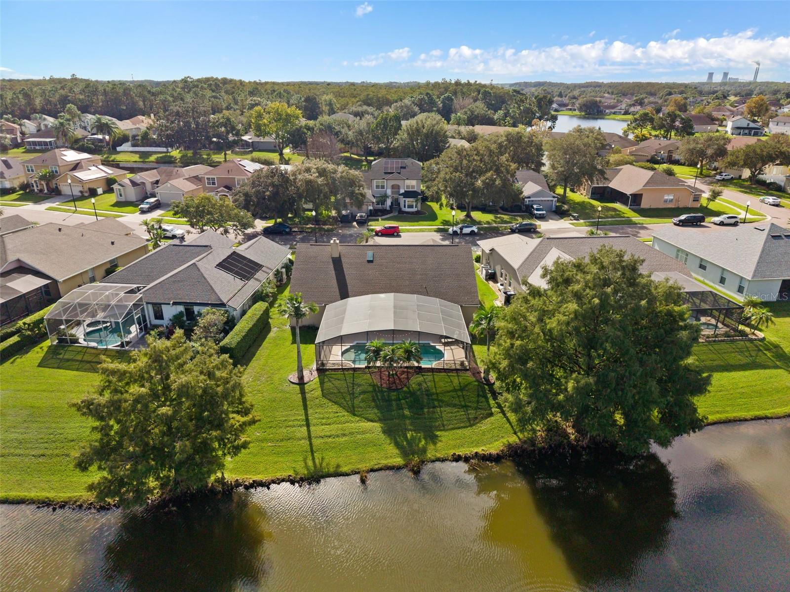 13715 Bluewater Cir Property Photo 45