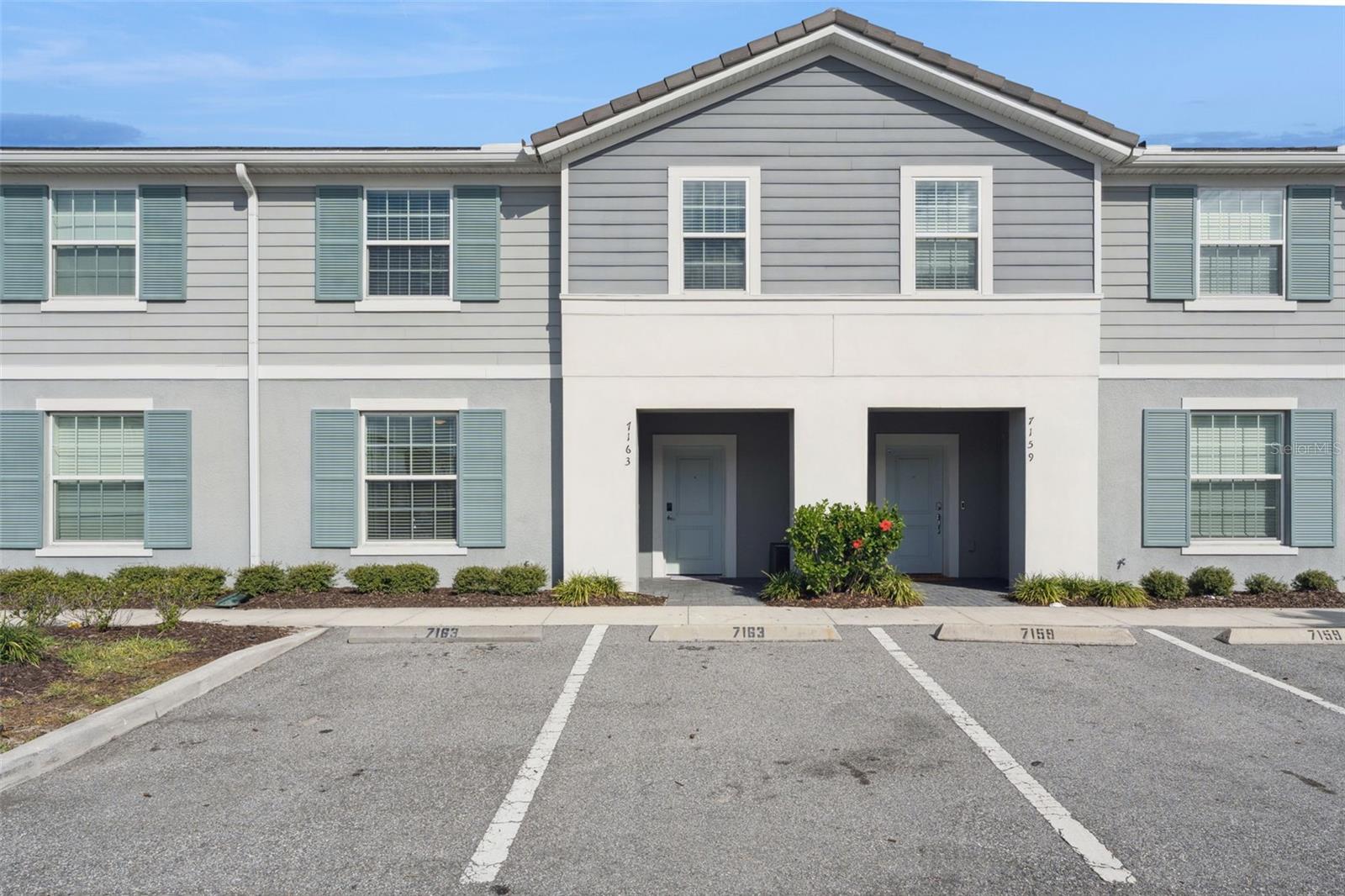 7163 OAKMOSS LOOP Property Photo 1