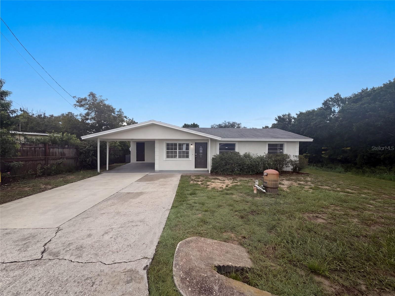715 Drawdy Rd Property Photo 1