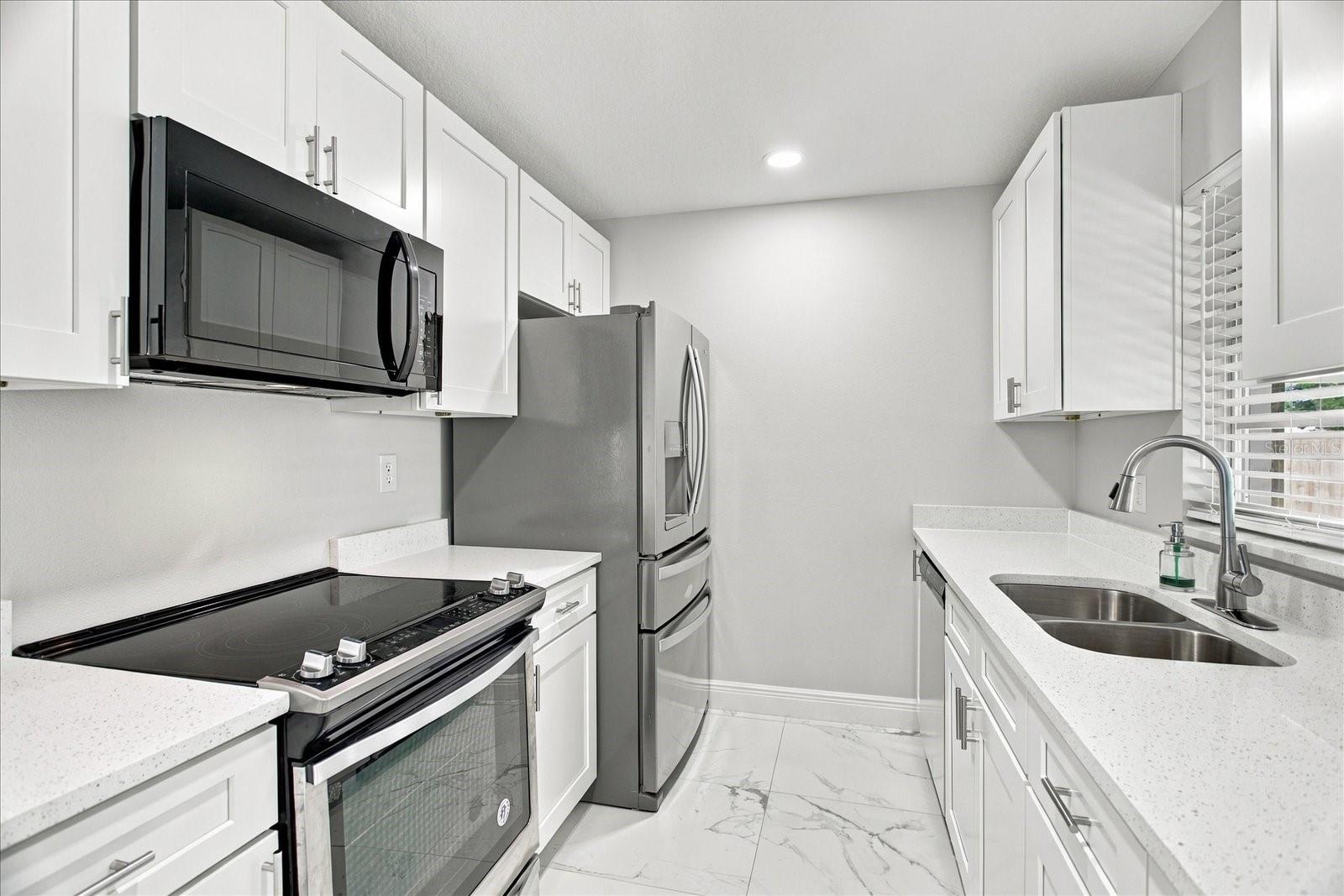 568 Tulane Dr Property Photo 10