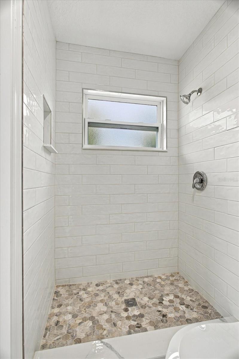568 Tulane Dr Property Photo 15
