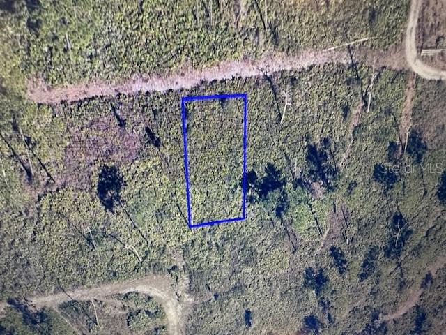 18086 12th Ave Property Photo 3