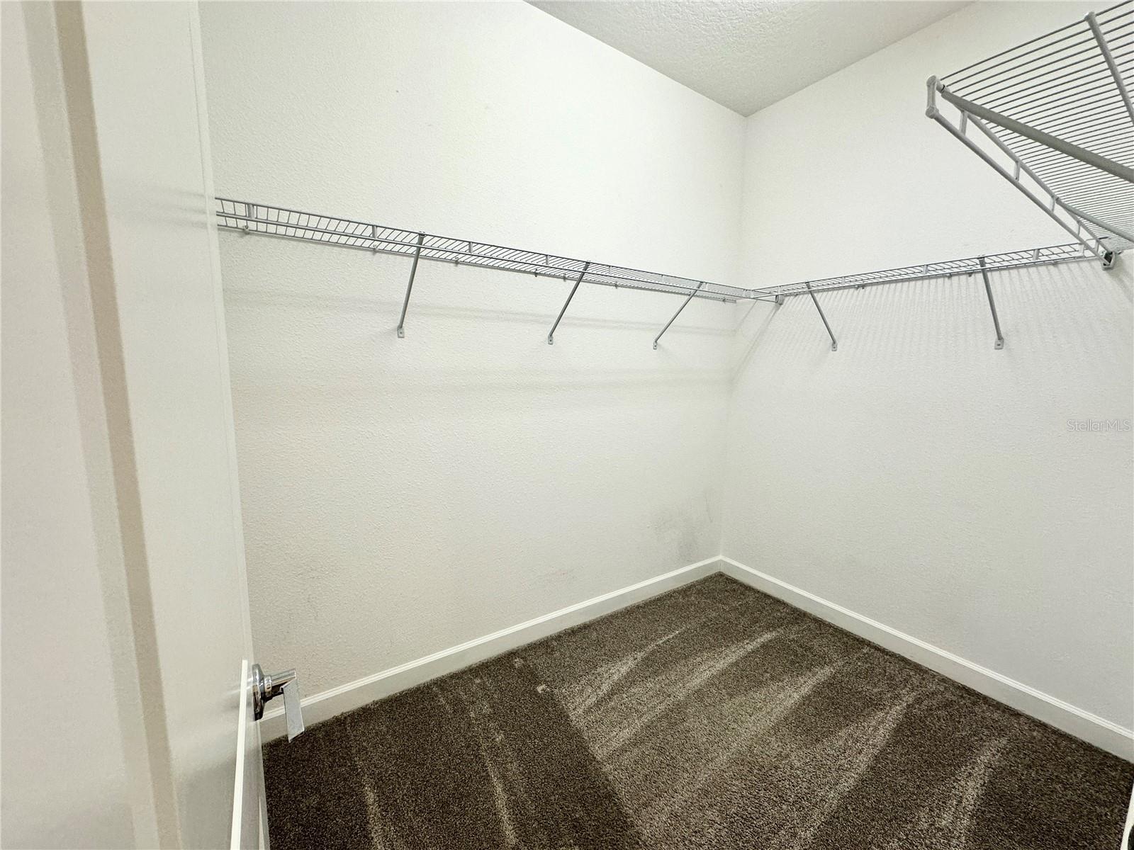 15204 Chapter Way Property Photo 7