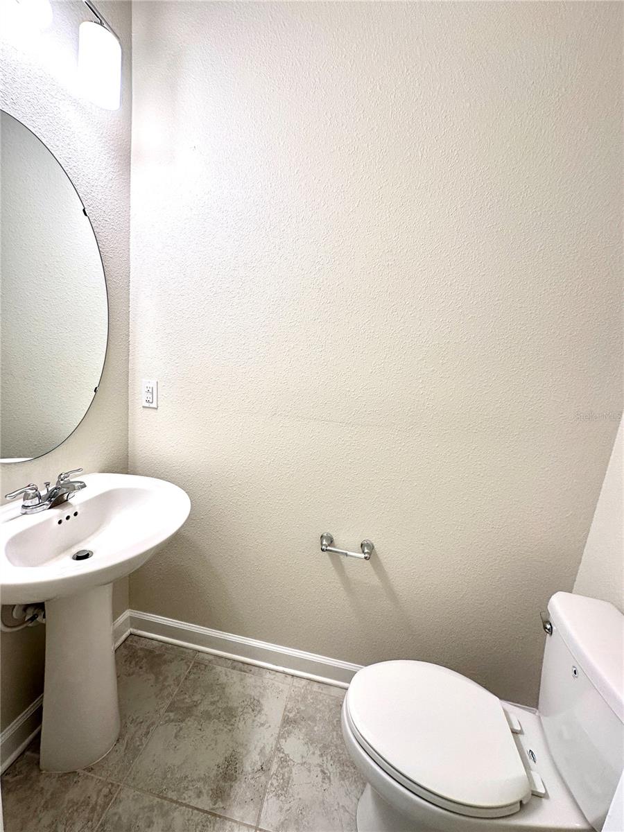 15204 Chapter Way Property Photo 14