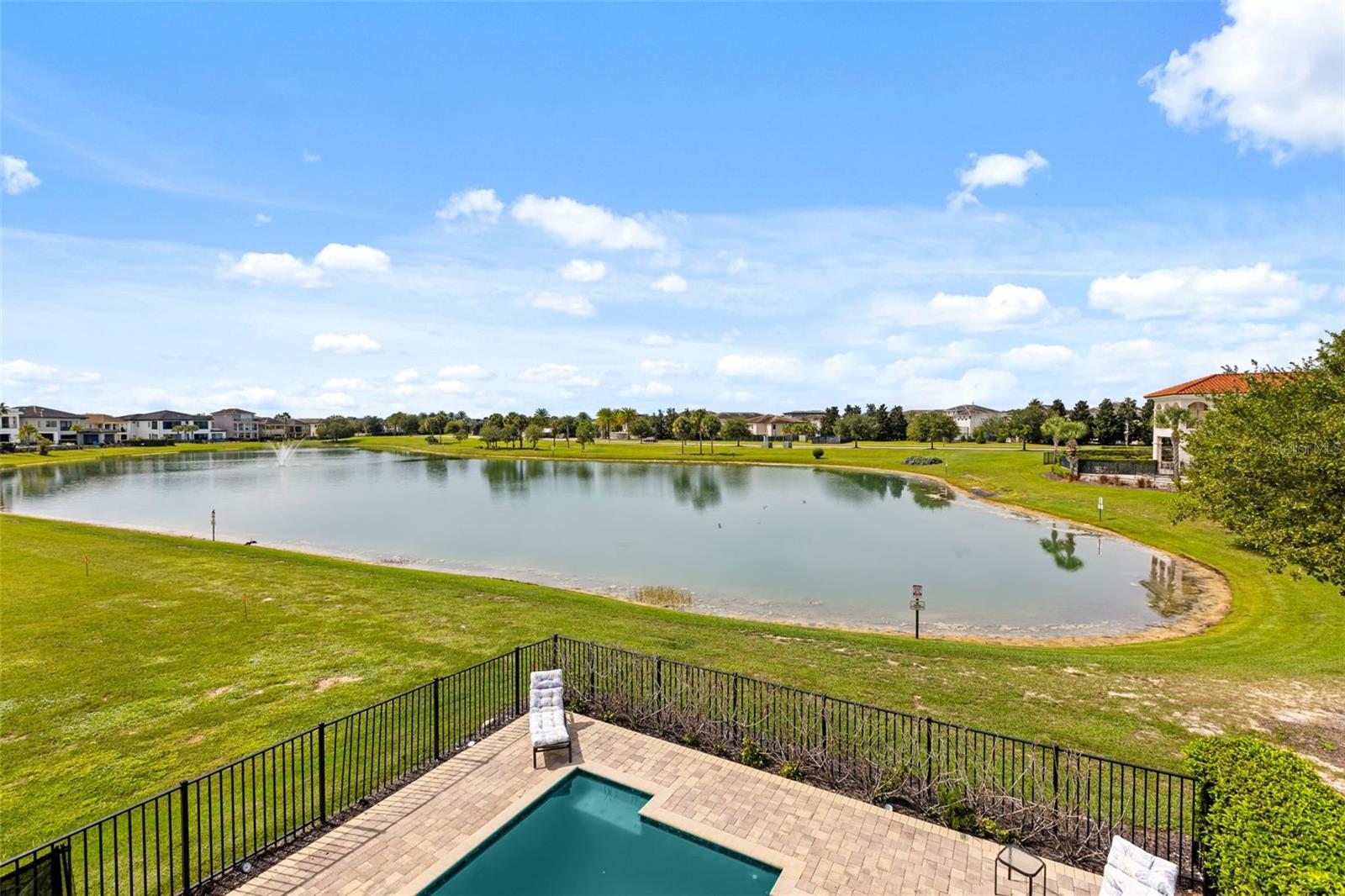 780 Golden Bear Dr Property Photo 3