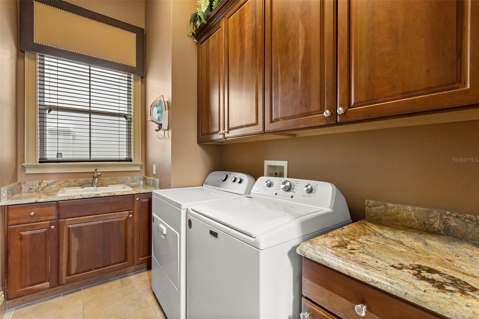 780 Golden Bear Dr Property Photo 43