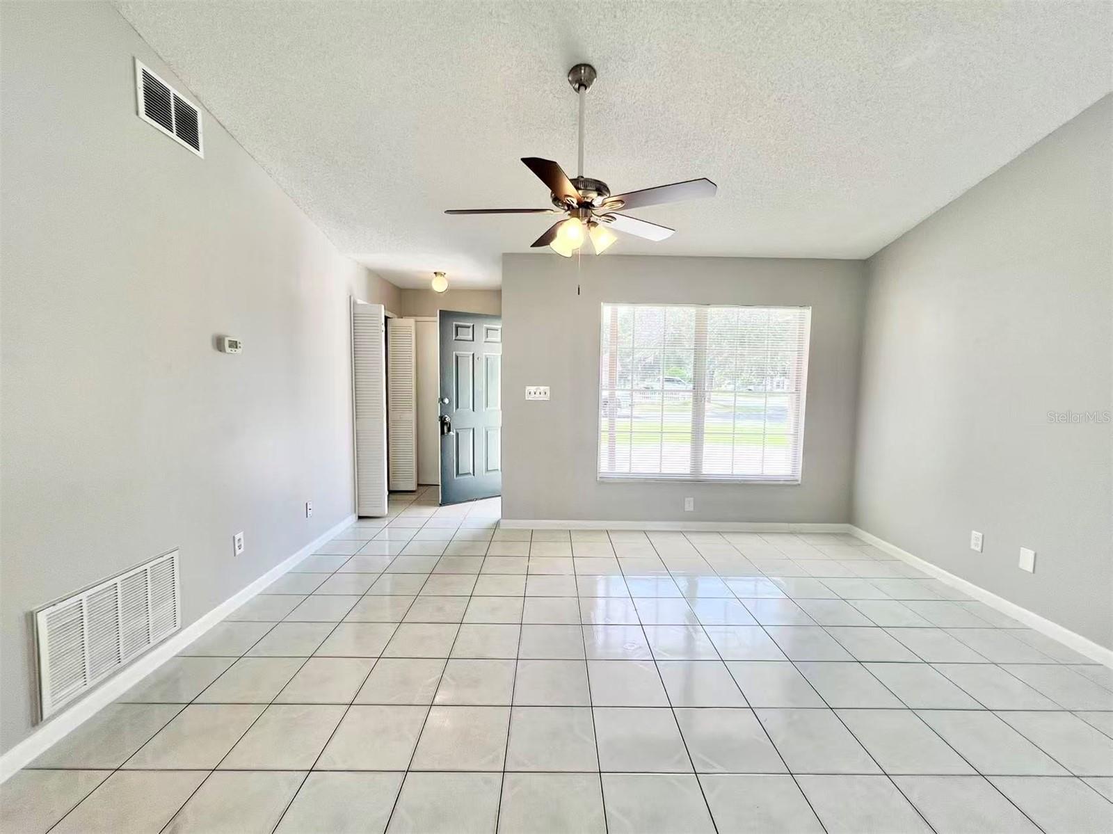 291 Lalla Ln Property Photo 10
